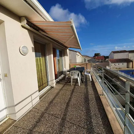 3 Pieces Avec Balcon, Piscine Collective Et Parking Proche Ocean A - Fr-1-224c-250 Διαμέρισμα *